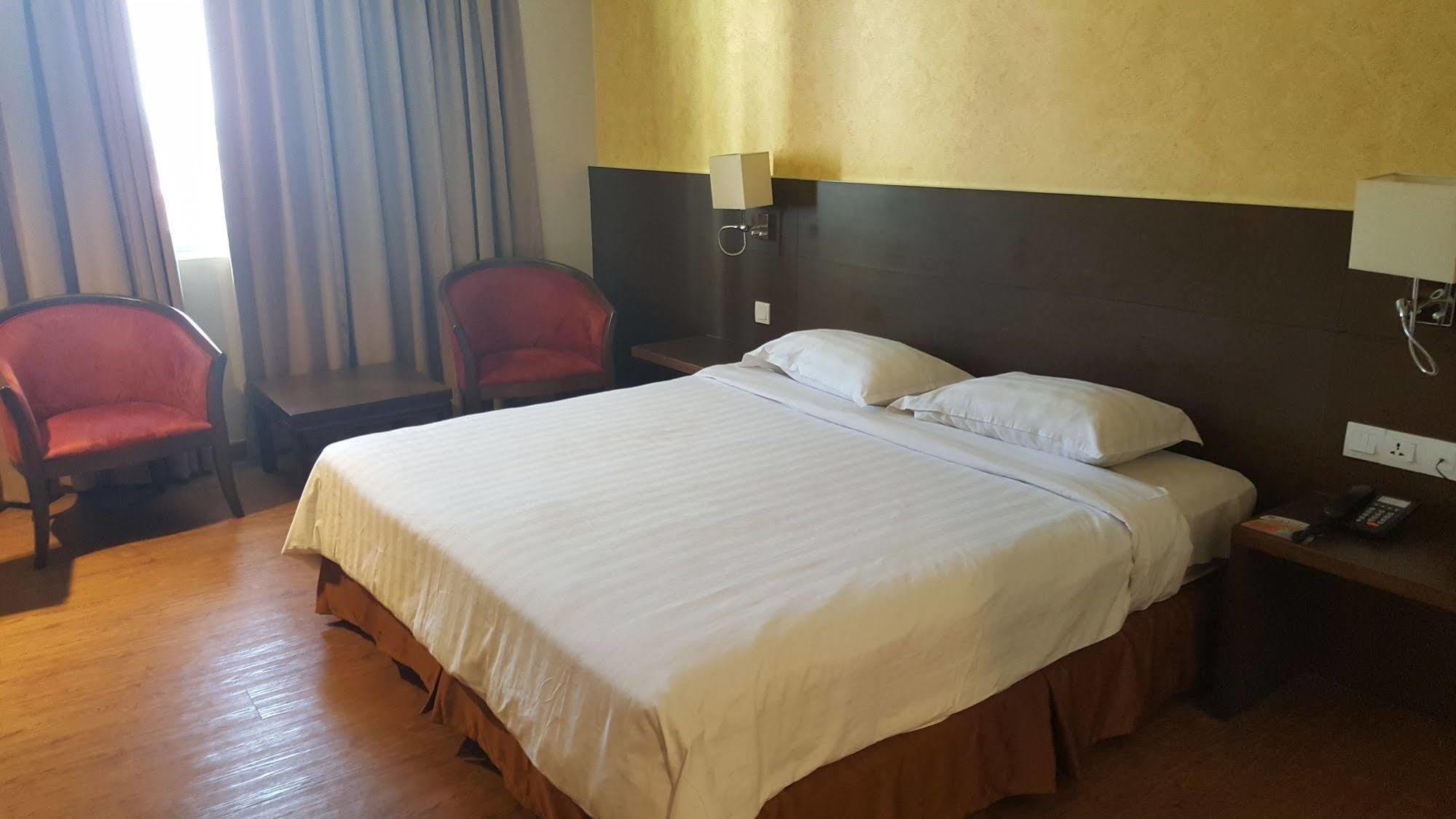 ג'ורג' טאון Hotel Malaysia מראה חיצוני תמונה